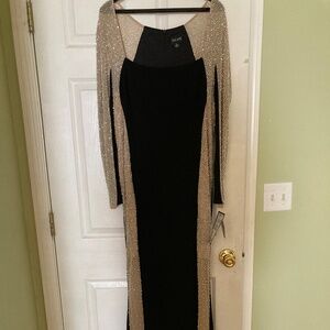 Black wedding guest beautiful sliming dress size 16